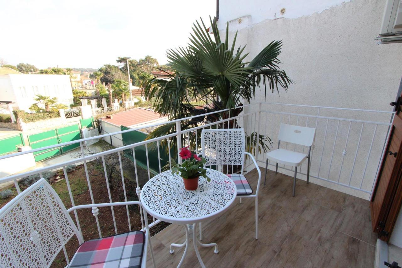 Apartment Gabriel روفينج المظهر الخارجي الصورة